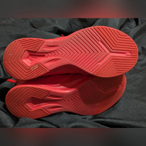 Puma Red Sneakers - Picture 5 of 8
